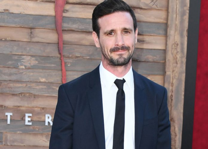 Foto: James Ransone: viuda publica emotivo homenaje / Cortesía