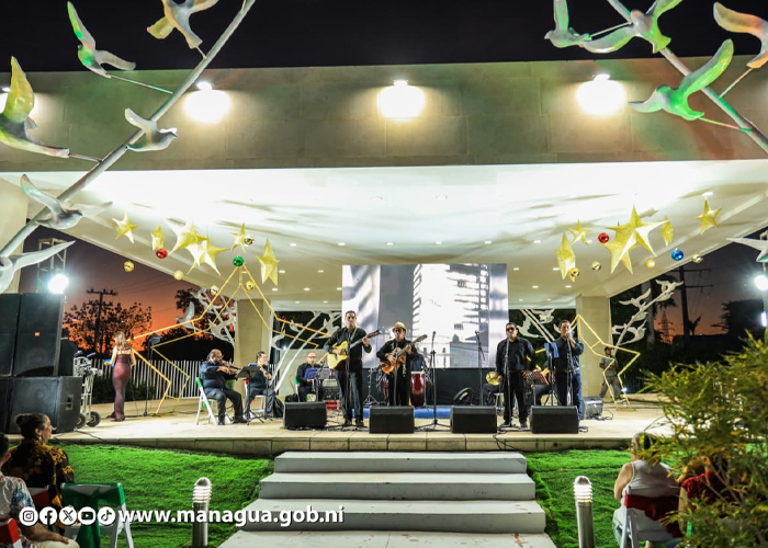 Foto: Managua rinde homenaje a las víctimas del terremoto/Cortesía