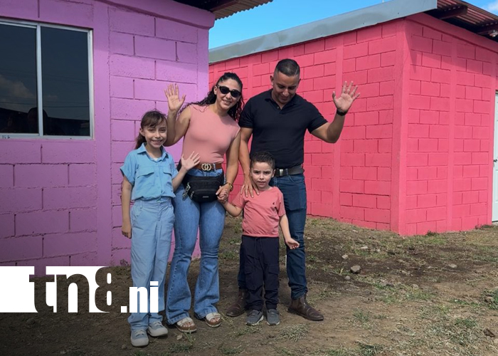 Foto: 100 familias inician el 2026 con casa propia /TN8
