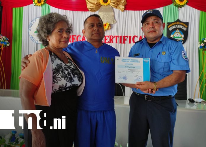 Foto: 131 privados de libertad reciben certificados técnicos en el Sistema Penitenciario de Granada/TN8