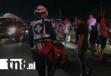 Dos lesionados tras ser impactado su carretón en la Carretera Nueva a León Foto: Impactante choque en la Carretera Nueva a León deja dos lesionados en carretón/TN8