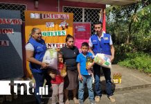 MIFAM entrega certificados de la Escuela de Valores y paquetes alimentarios a 36 protagonistas de partos múltiples en Boaco Foto: Boaco: madres solteras y familias vulnerables reciben apoyo del MIFAM/TN8