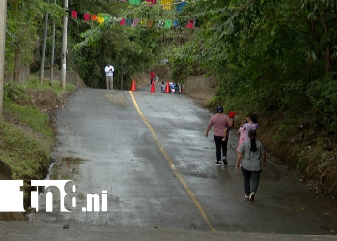 Foto: San Antonio Sur estrena 24 calles asfaltadas /TN8