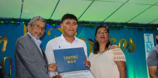Foto: Técnicos Superiores en el Centro Tecnológico Pedro Arauz Palacios, en Granada/TN8