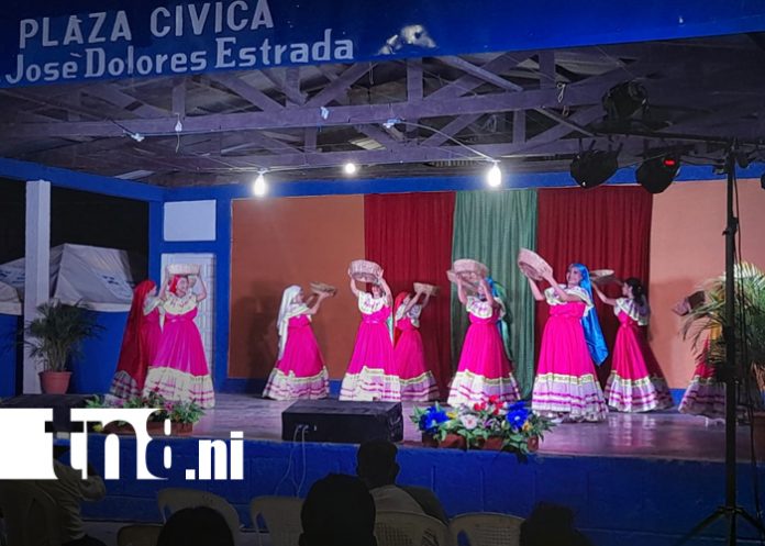 Foto: Festival navideño llena de cultura y tradición a las familias de Nandaime/TN8