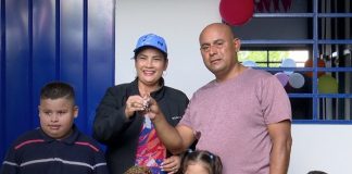 Foto: Entrega de vivienda en Managua /TN8
