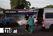 Dos jóvenes motociclistas provocan accidente y arrollan a anciano en La Subasta, Managua Foto: Trágico accidente en La Subasta deja un fallecido/TN8