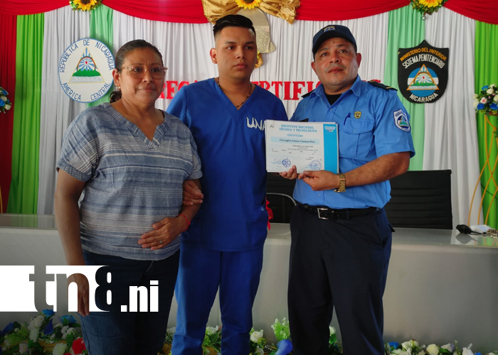 Foto: 131 privados de libertad reciben certificados técnicos en el Sistema Penitenciario de Granada/TN8