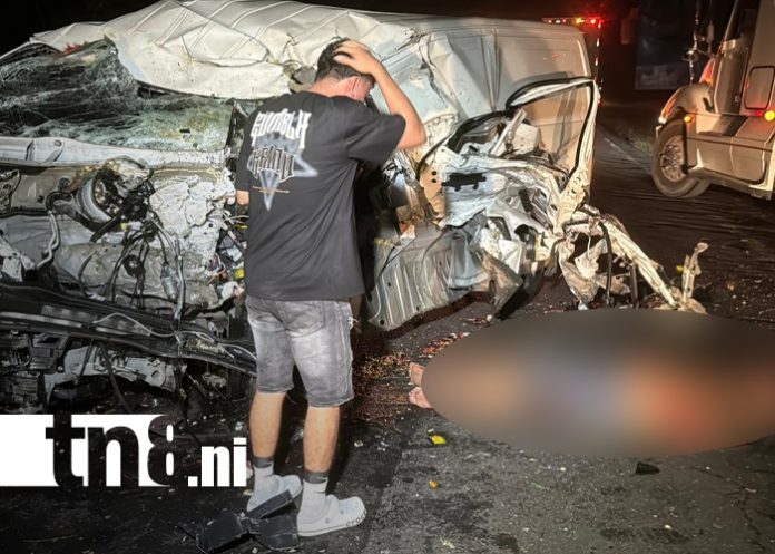 Foto: choque entre panel y camión en Juigalpa/TN8