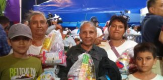 Foto: la Purísima acuática reparte alegría y ayote en miel/TN8