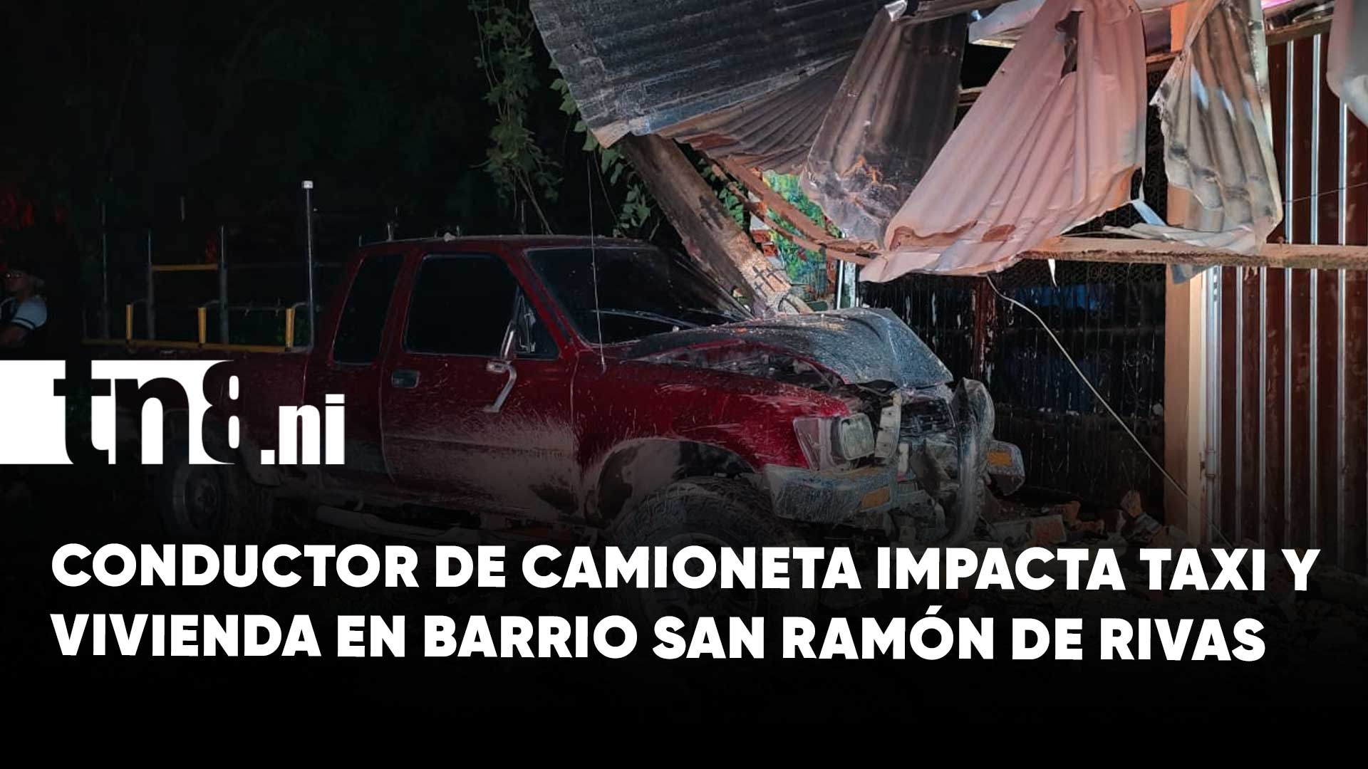 Conductor de una camioneta ocasionó daños en una vivienda y un vehículo ...