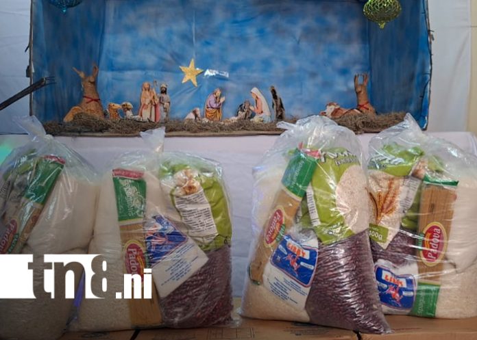Foto: 214 madres reciben paquetes alimenticios del programa de Partos Múltiples en Granada/TN8