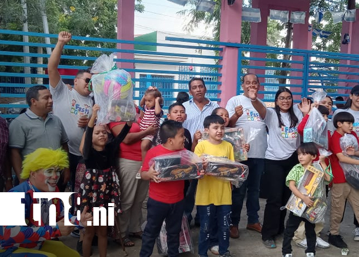 Foto: Niños reciben sonrisas y juguetes en Managua/ TN8