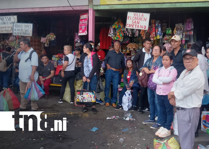 Foto: Terminales de buses de Managua se llenan de familias/ TN8