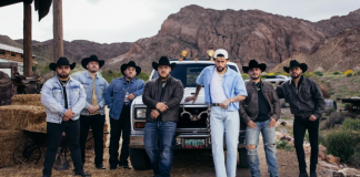 Foto: La colaboración con Grupo Frontera encendió el escenario /Cortesía