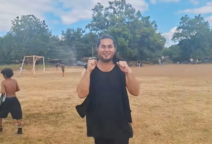 Foto: Israel Lanuza en su nueva canción