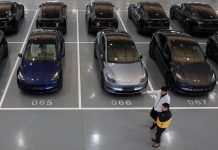 Tesla celebra en China: su Gigafábrica en Shanghái alcanza los 4 millones de vehículos Foto: Fábrica de Tesla en Shanghái, China