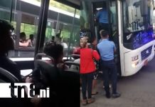 Pasajeros viven minutos de terror por maniobras temerarias en la ruta 172 Foto: Pánico en Las Piedrecitas: choferes de la ruta 172 compiten sin importar la seguridad /TN8
