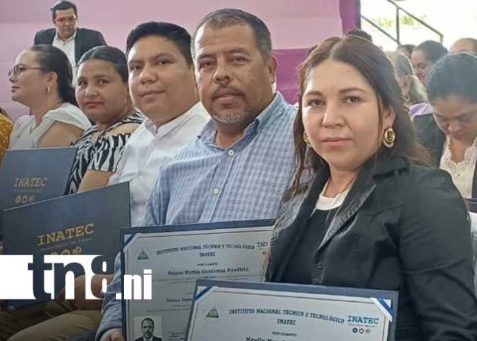 Foto: Formación de docentes técnicos en Carazo / TN8