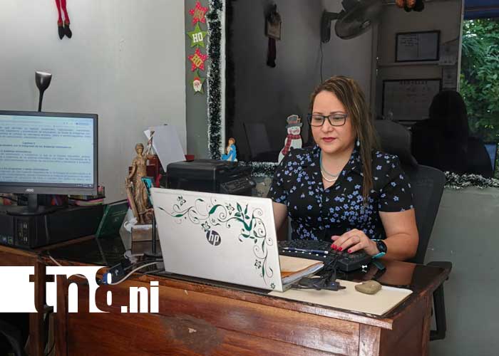 Foto: Abogados advierten sobre delitos en redes sociales / TN8