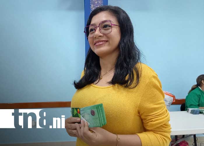 Foto: Pago de diciembre para trabajadores del MINED Nicaragua / TN8