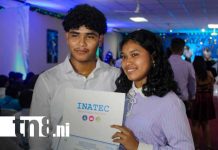 Yasser Mercado, primero de 15 hermanos en graduarse como bachiller técnico en Granada Foto: Educación técnica de calidad en Granada / TN8