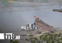 Incendio en La Chureca bajo control; autoridades de Managua continúan trabajando Foto: Incendio en La Chureca, Managua / TN8