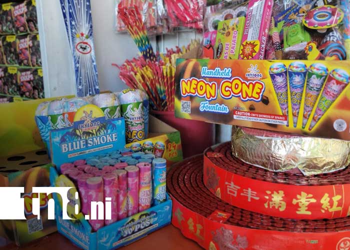 Foto: Venta de pólvora en Managua / TN8