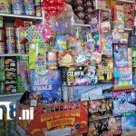 ¿Ya sabes cómo encender y dónde comprar la pólvora del 24 y el 31 de diciembre? Foto: Venta de pólvora en Managua / TN8