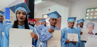 Foto: Privados de libertad se gradúan como bachilleres en Bluefields /TN8