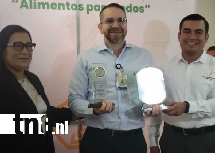 Foto: Walmart de Nicaragua y Banco de Alimentos / TN8