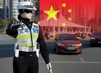 Foto: China pone robots policías a dirigir el tránsito en sus ciudades/TN8