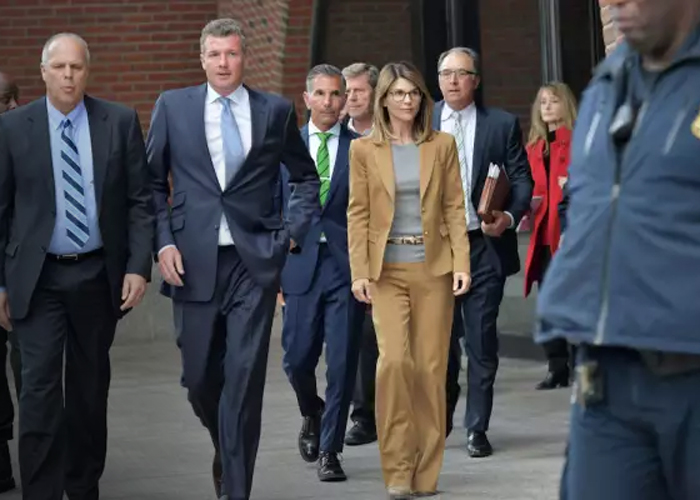 Foto: Más sobre Lori Loughlin y Mossimo Giannulli /cortesía