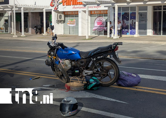 Foto: Giro indebido provoca accidente y deja dos lesionados en la carretera Sur, Managua/TN8
