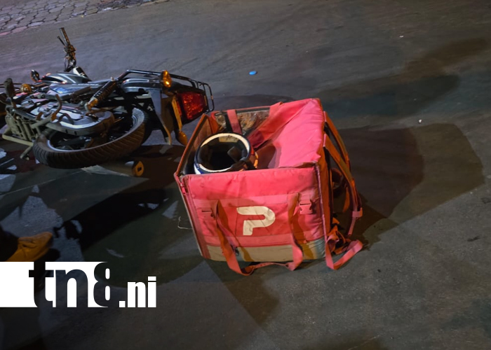 Foto: Dos jóvenes resultan lesionados tras choque entre motocicletas en San Judas, Managua/TN8