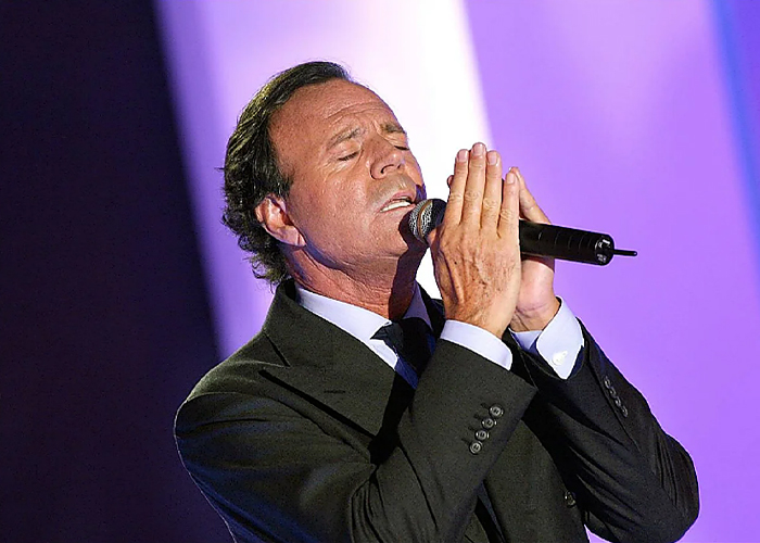 Foto: Julio Iglesias estalla tras acusaciones de abuso sexual /Cortesía