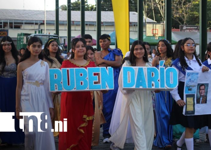 Foto: Coloridos desfiles y festivales conmemoran a Rubén Darío en todo el país/TN8