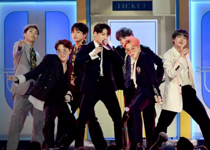 Foto: BTS regresa a México y desata polémica /cortesía