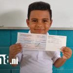 Foto: Niños de Diriomo reciben bono escolar y celebran el regreso a clases/TN8
