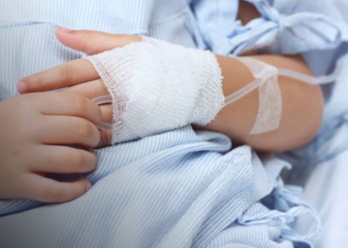 Foto: Niña con cáncer que conmueve al mundo /cortesía