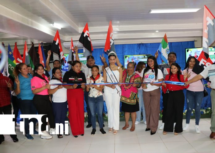 Foto: Siuna inaugura Academia de Idiomas Brian Wilson /TN8