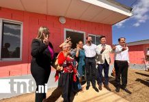 Foto: Celebran su nuevo hogar en urbanización Nuevas Victorias /TN8