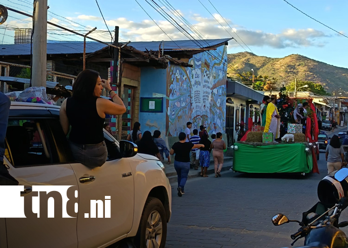 Foto: Reyes Magos recorren Ocotal con los niños/TN8
