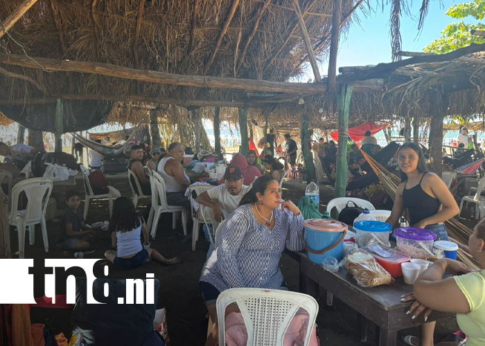 Foto: Año Nuevo, playa y familia en Nicaragua /TN8
