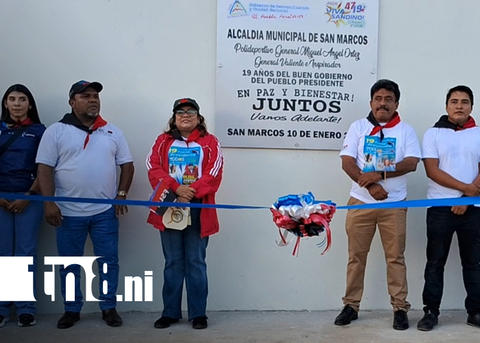Foto: Familias de San Marcos, inauguran IV etapa del polideportivo Miguel Ángel Ortez/TN8