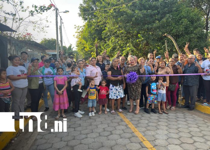 Foto: Nuevas calles adoquinadas cambian la vida de familias en Chinandega/TN8