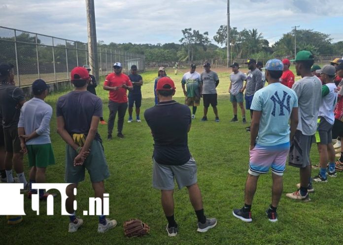 Foto: Mineros del Caribe afinan su preparación rumbo al béisbol nacional/TN8