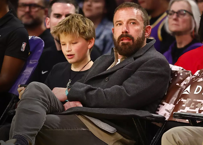 Foto: Ben Affleck sobre sus hijos /cortesía 