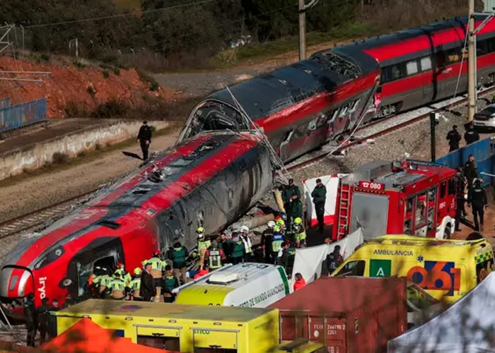 Foto: Accidente de tren en Córdoba deja 39 víctimas mortales/TN8