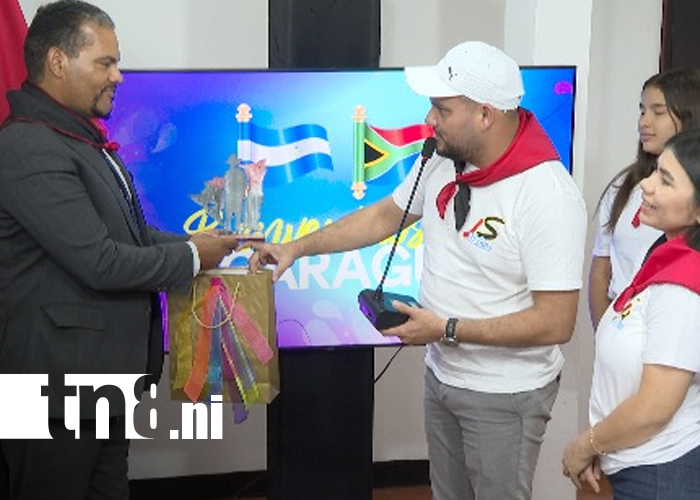 Foto: Juventud Sandinista comparte luchas y avances con Viceministro de Sudáfrica/TN8